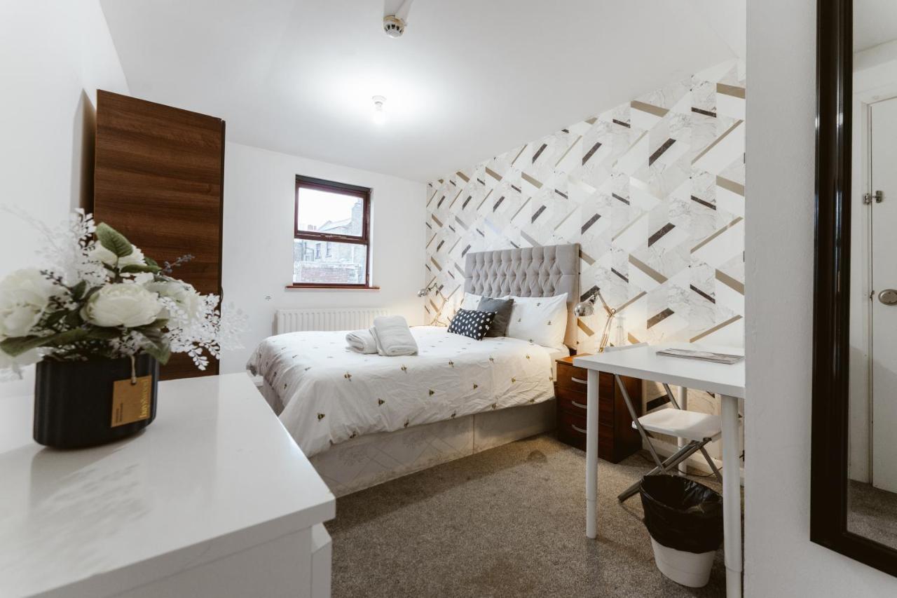 Whitechapel En-Suite Beds To Stay ลอนดอน ภายนอก รูปภาพ